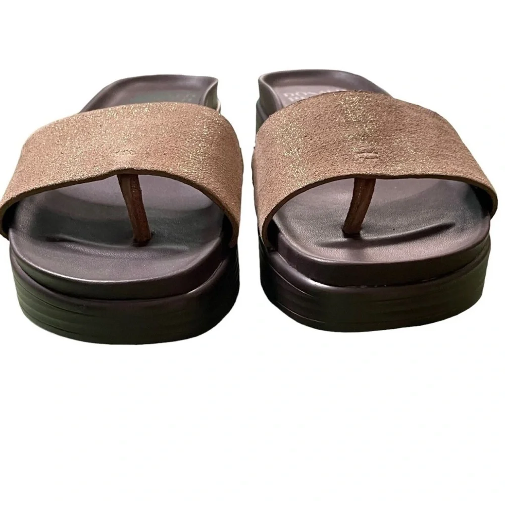 Donald Pliner FIFI Gold Slide Sandals Size 9.5 - Picture 2 of 3